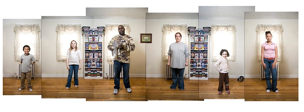 Post-photographic family portraits