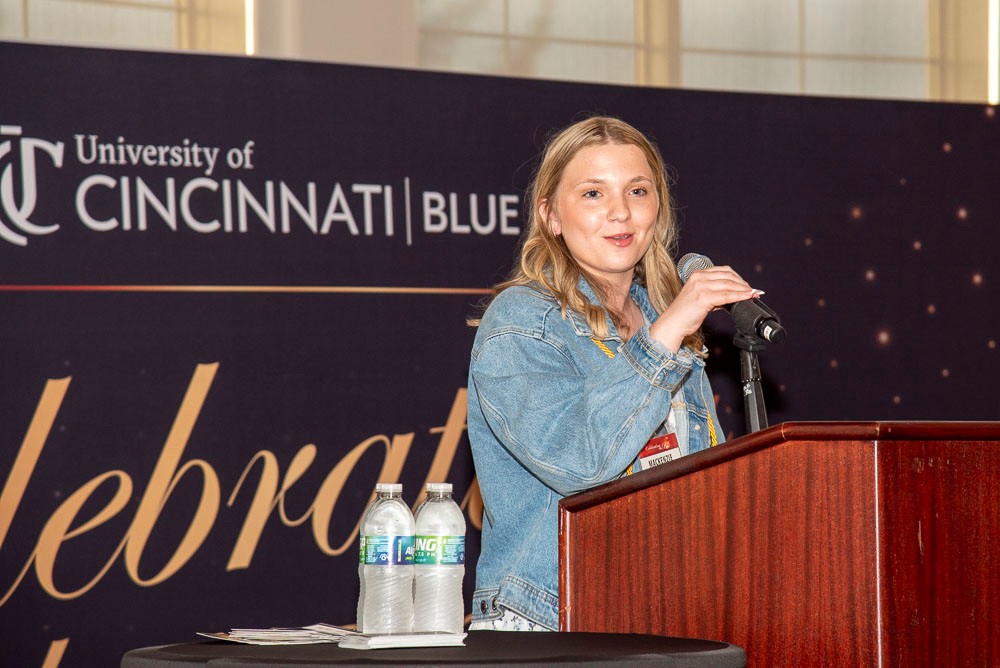 Mackenzie Sauer giving her speech on stage