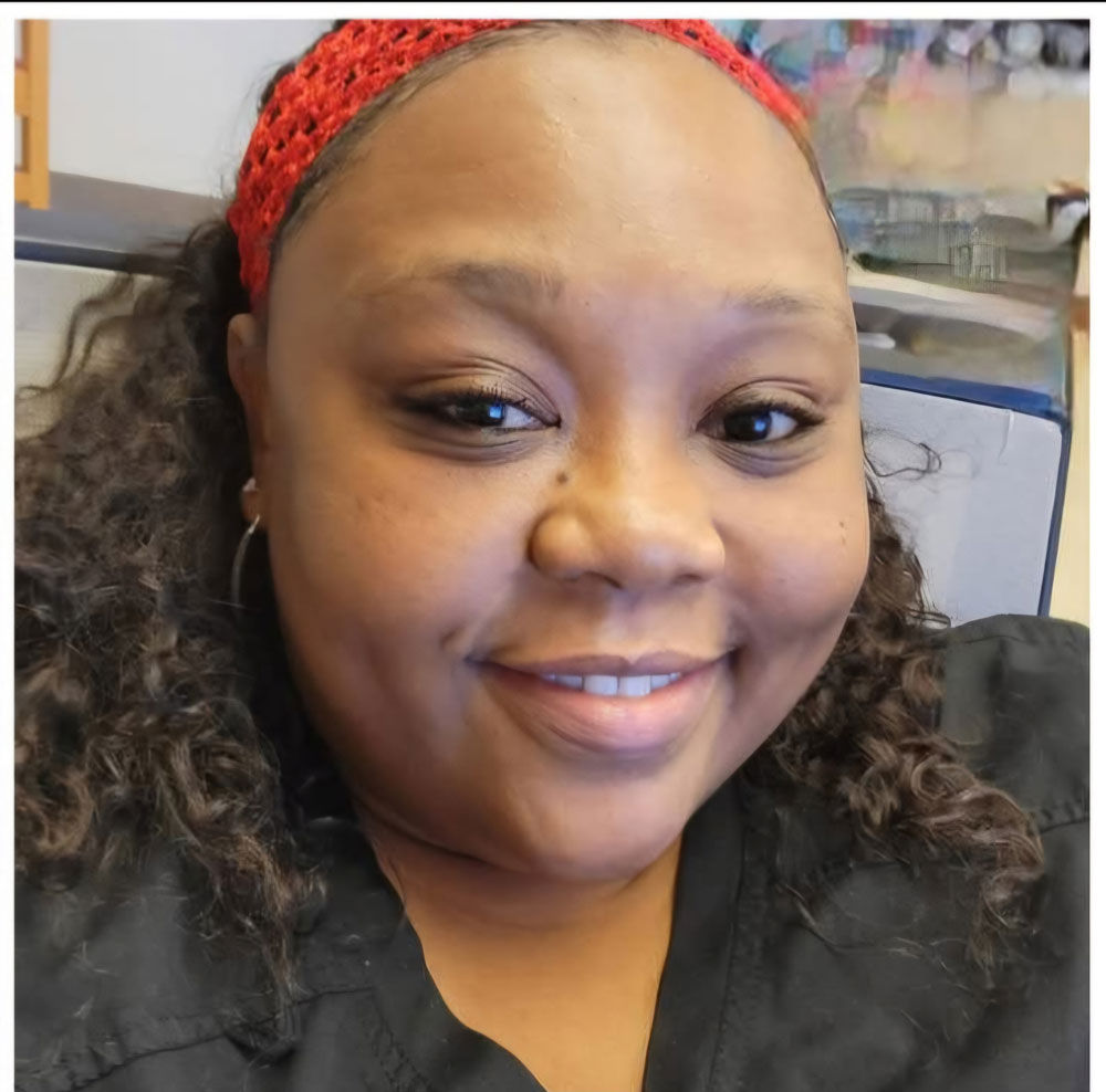 Lakesia Robbins headshot