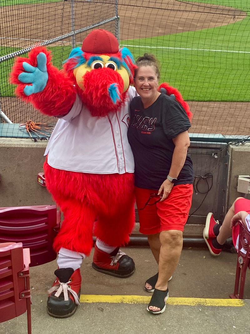melissa detro with Reds mascot