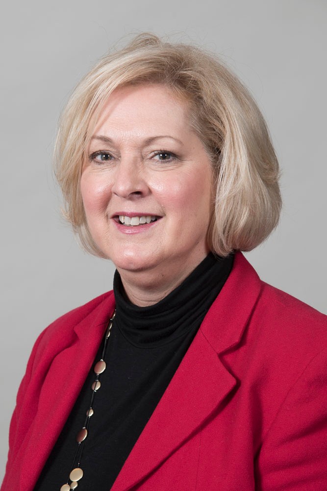 Diane White headshot